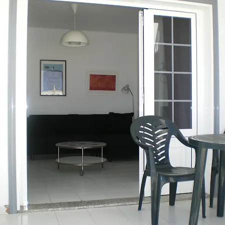 Los Panelos B1 Puerto del Carmen  Room photo