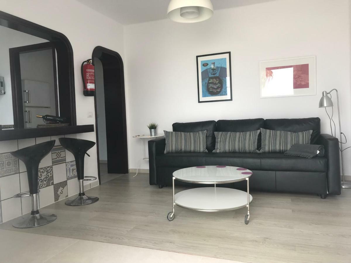 Apartment Panelos B1 *